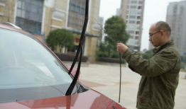 换雨刮器视频,换雨刮器全步骤详解