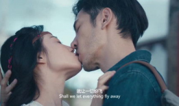 亲热视频,揭秘亲热视频背后的故事